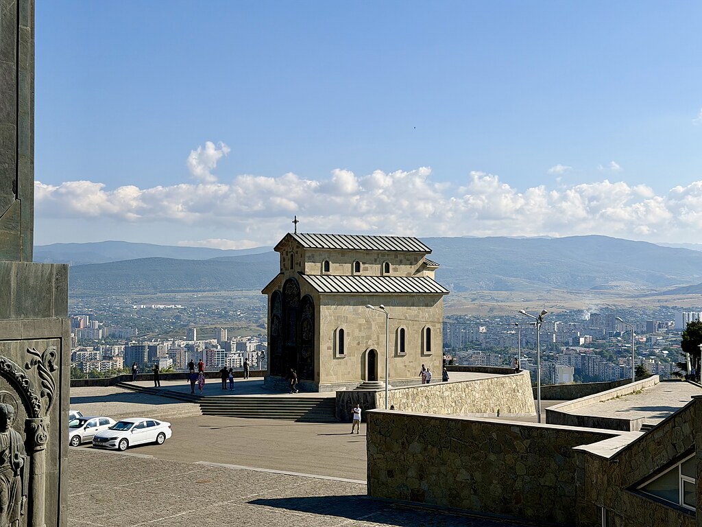 Kirche bei den Chroniken Georgiens Tiflis
