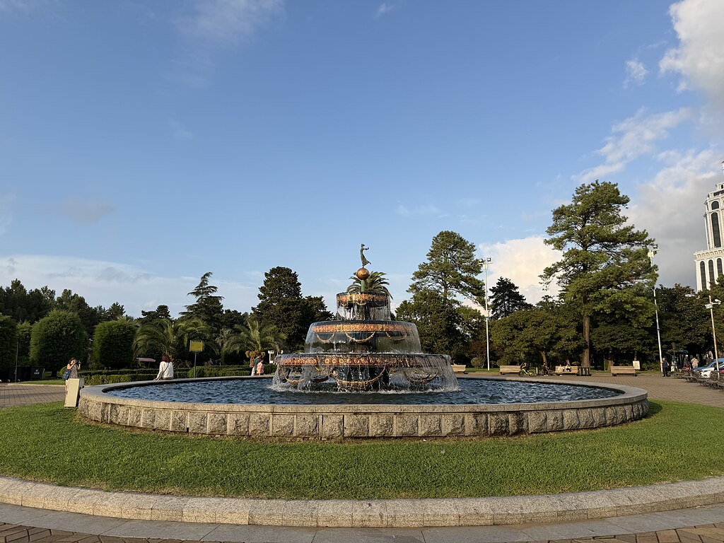 Springbrunnen in Batumi am Boulevard in Georgien